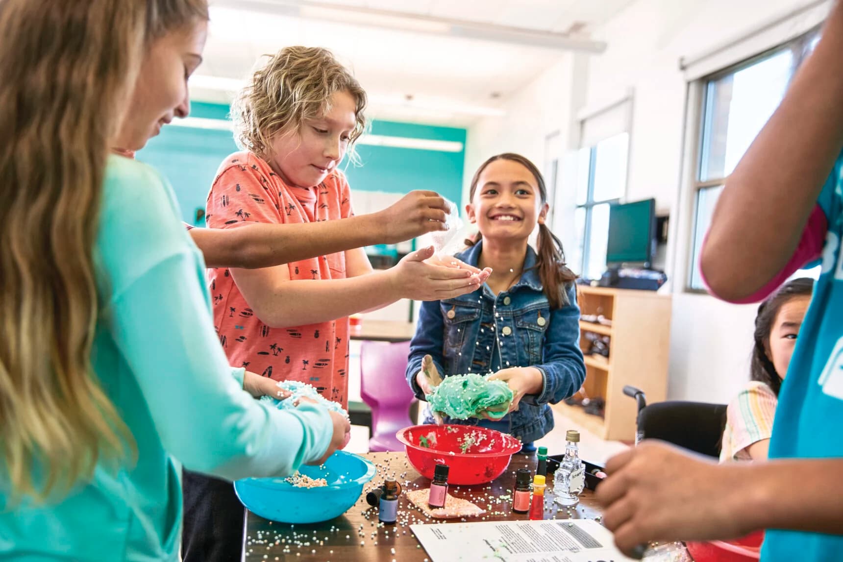 Second supporting image